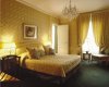 Romantic-bedroom-interior-3.jpg