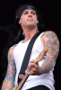 madden gitar.gif