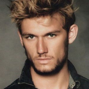 Alex Pettyfer