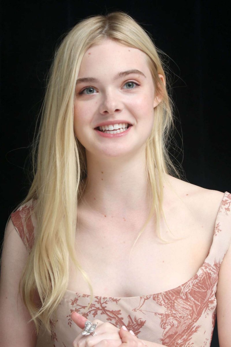 Elle Fanning