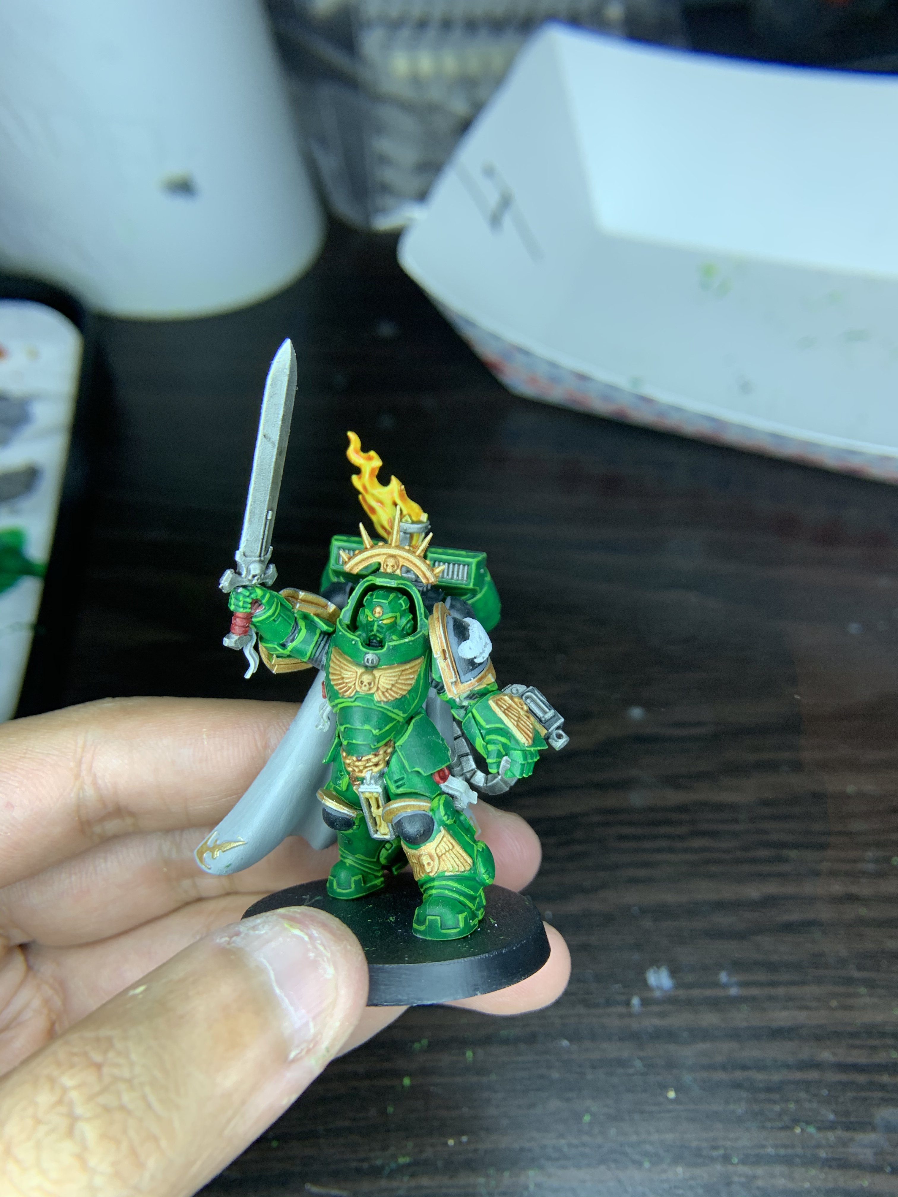 Mini 23: Primaris Captain (Gravis armor): Salamander Chapter: Second Company