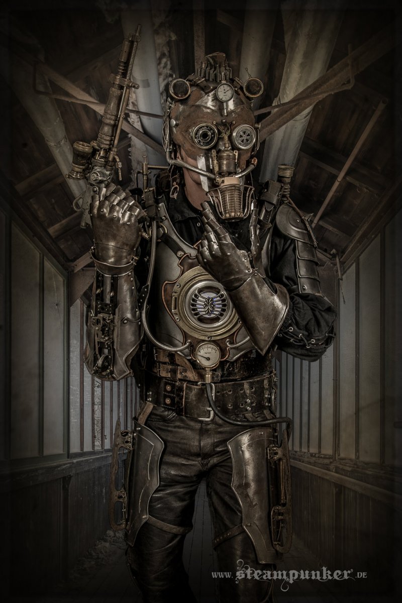 Steampunk_armor_by_steamworker-d8tg68m