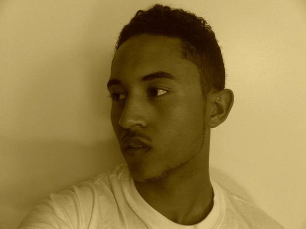 Tahj Mowry [2]